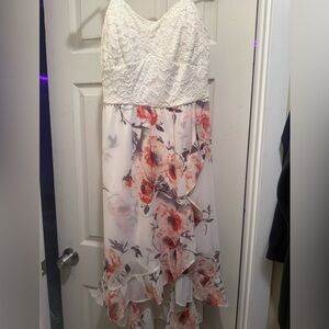 Floral Lace Dress with Ruffle Hem